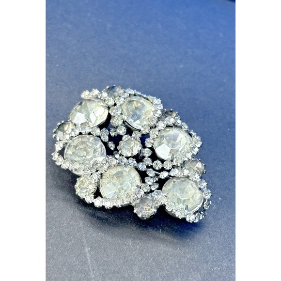 Vintage 1950s Rhinestone Brooch, Silver-tone Clear Crystal - Picture 3 of 16